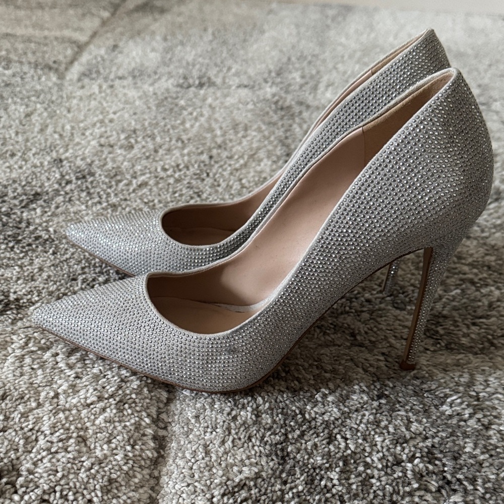 Aldo Shimmering Silver Pointed Heels